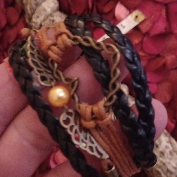 Artisan crafted leather tiered bracelet your choice ๐ ๐ ๐ก bracelets - Picture 12 of 13